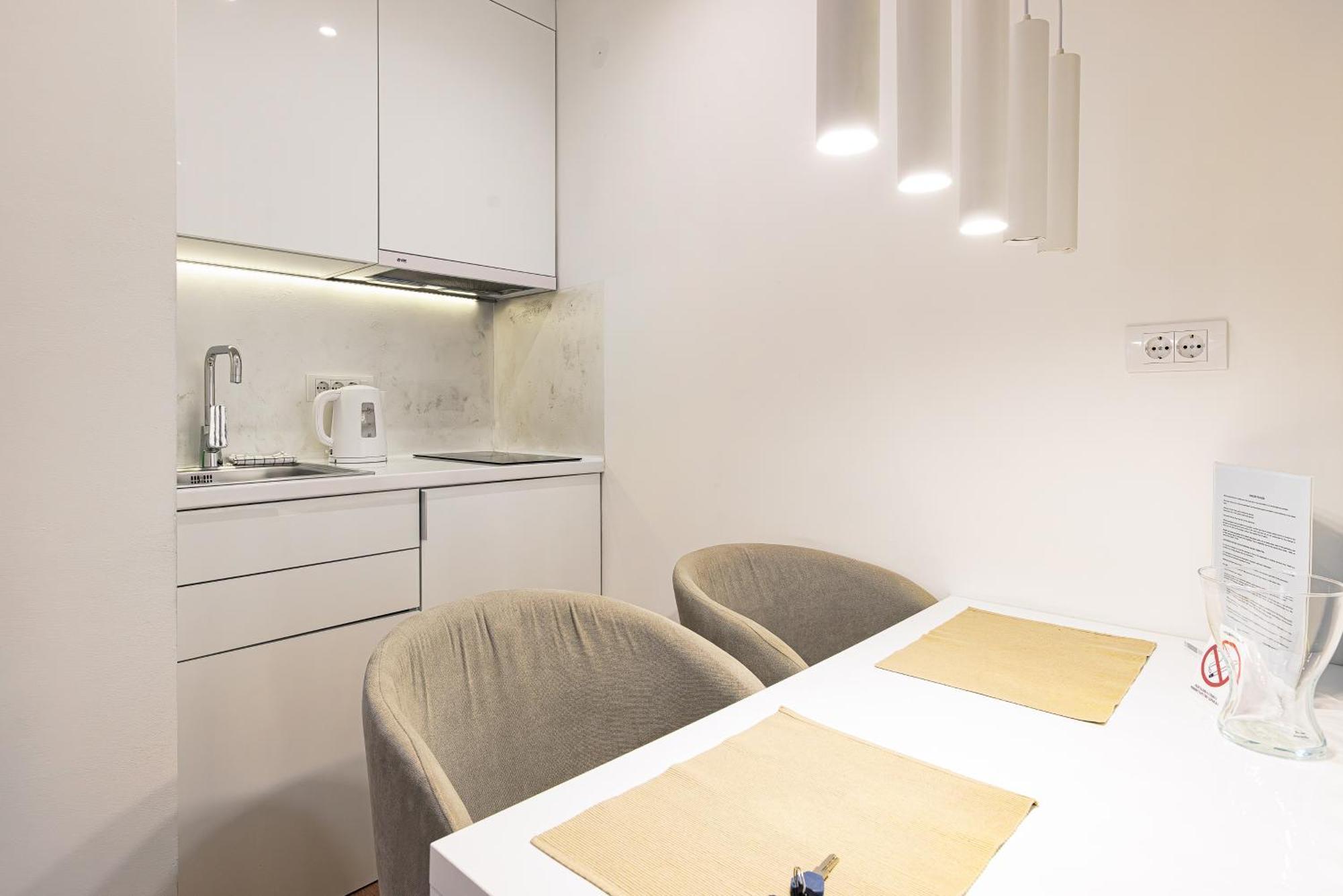 White Apartments เบลเกรด ภายนอก รูปภาพ