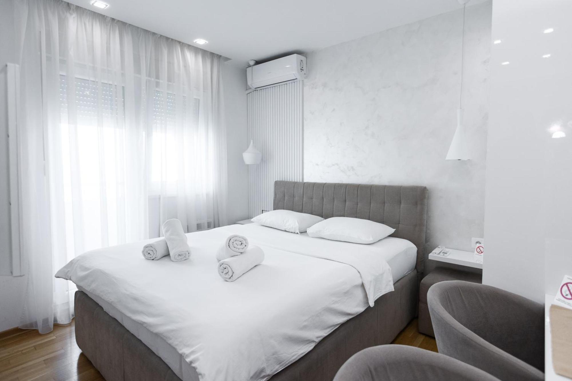 White Apartments เบลเกรด ภายนอก รูปภาพ